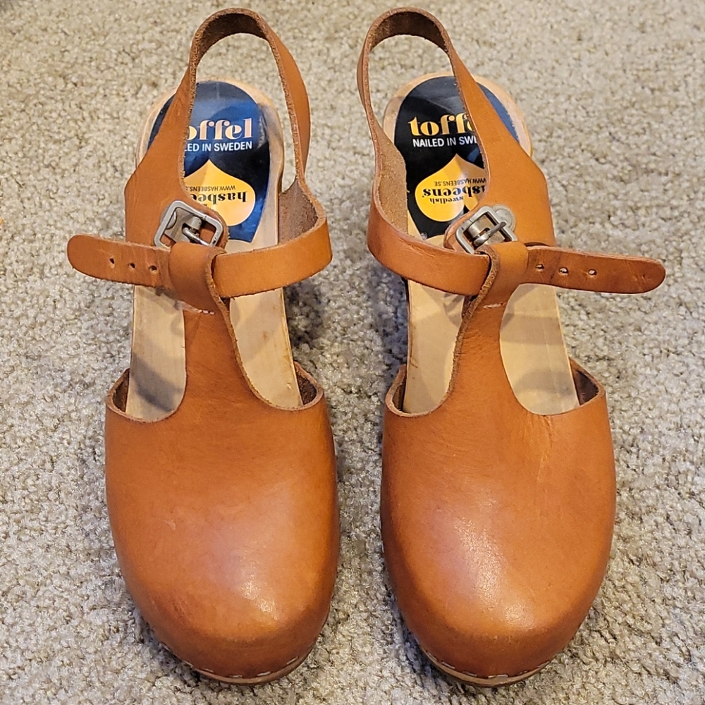 T-strap Sky High Clogs